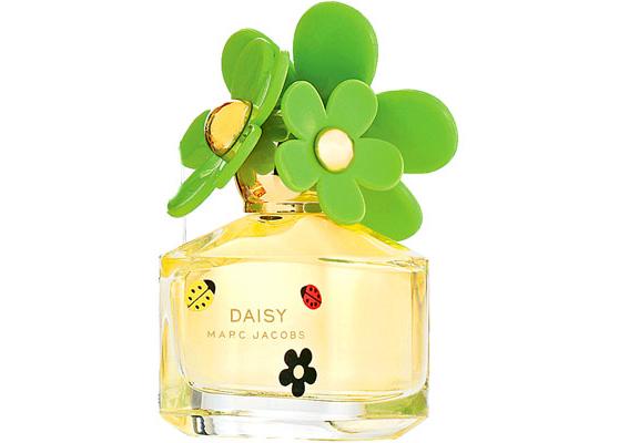 marc_jacobs_daisy_sticker_edition_01