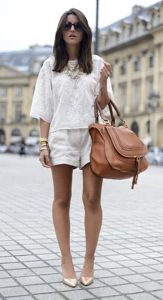 look-total-white