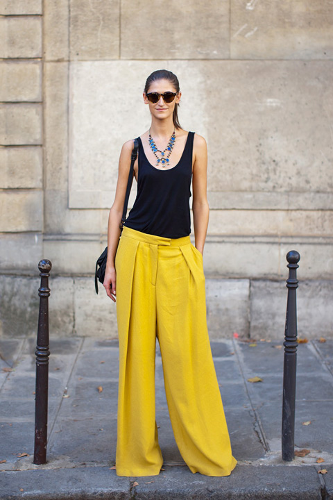 the-look_12_Daiana_Yellow-Pants